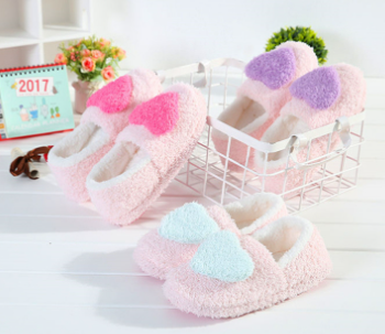 Warm Indoor Slippers and Cozy Bag for Girls